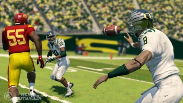 ncaafb14_gameplay_scrn1_bmp_jpgcopy